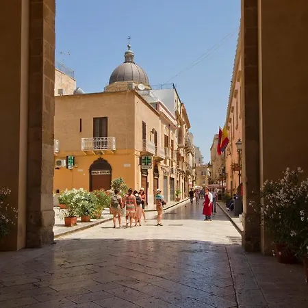 Antoniettas House Ground Floor * Trapani